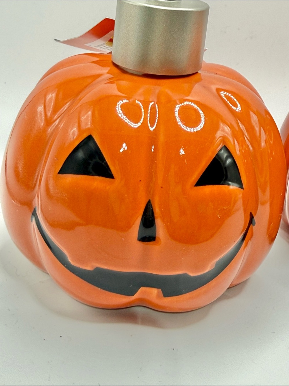 2)Celebrate Together™ Halloween Pumpkin Soap Pump new - Picture 2 of 3